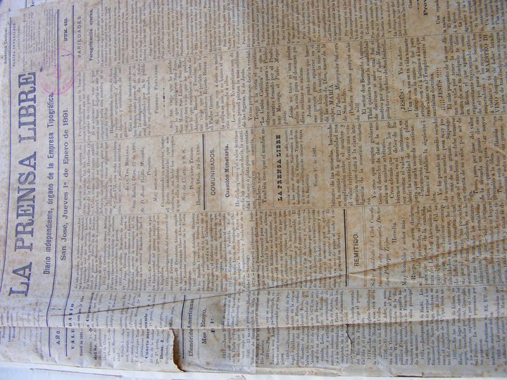 biblioteca 234 copy.jpg